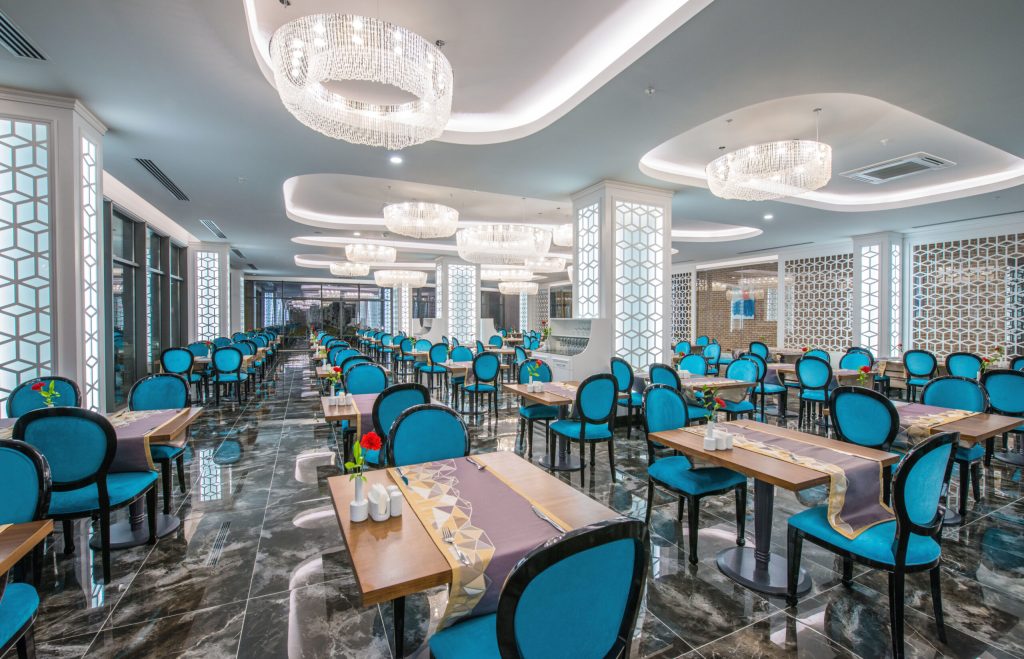 restaurant-MB-scaled